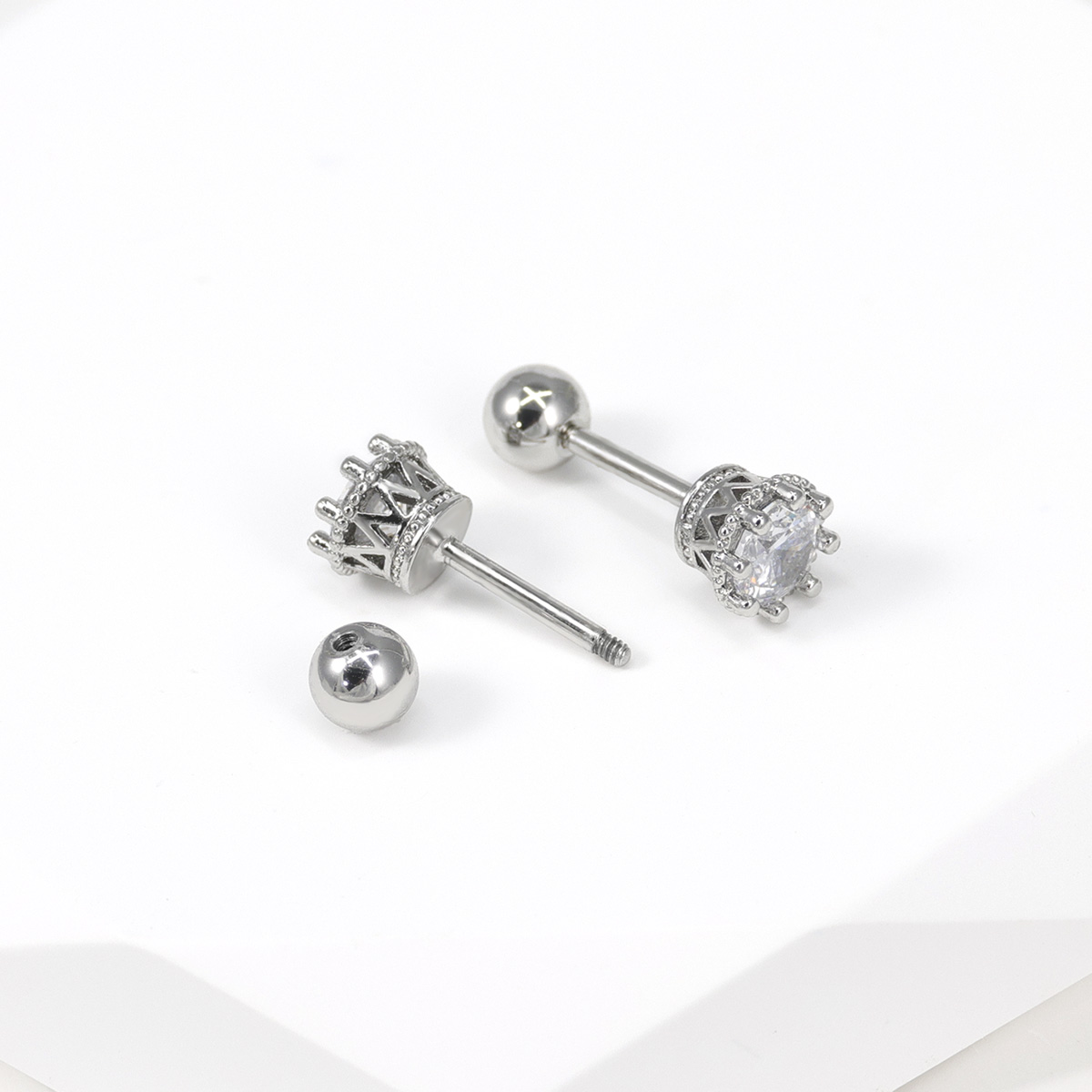 2pcs Cartilage Earrings Stud F - Body Jewelry Surgical Steel 评论和价格